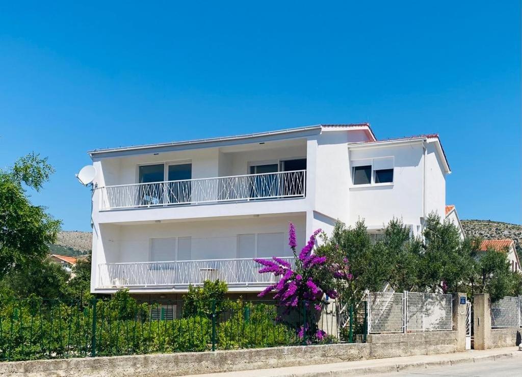 Apartment Paulina Trogir Exterior foto