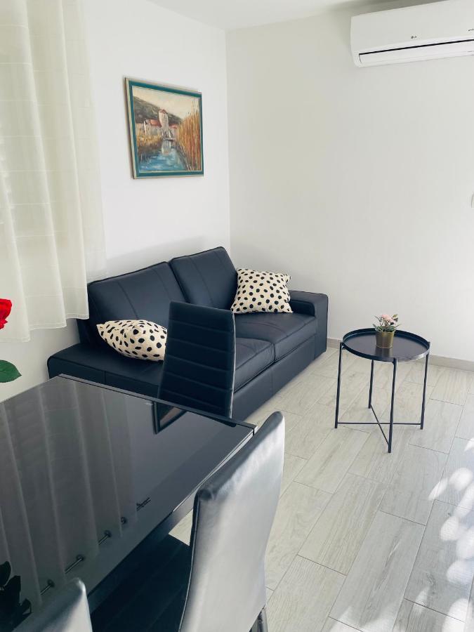 Apartment Paulina Trogir Exterior foto
